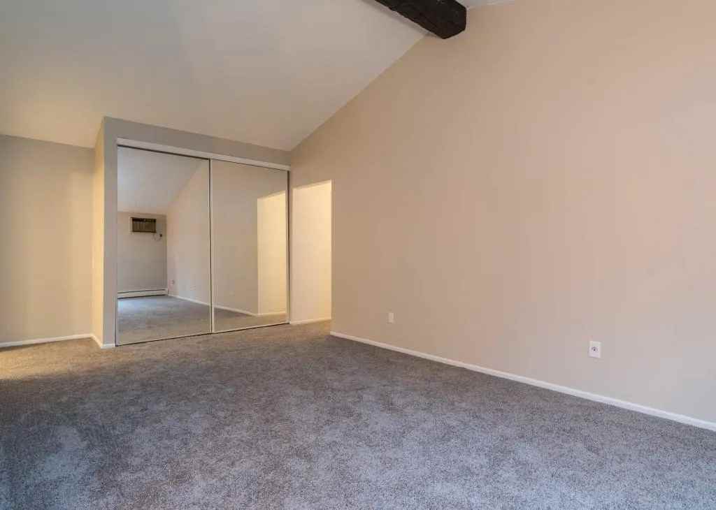 4536 Cedar Lake Rd S #7 - Photo 7 of 17