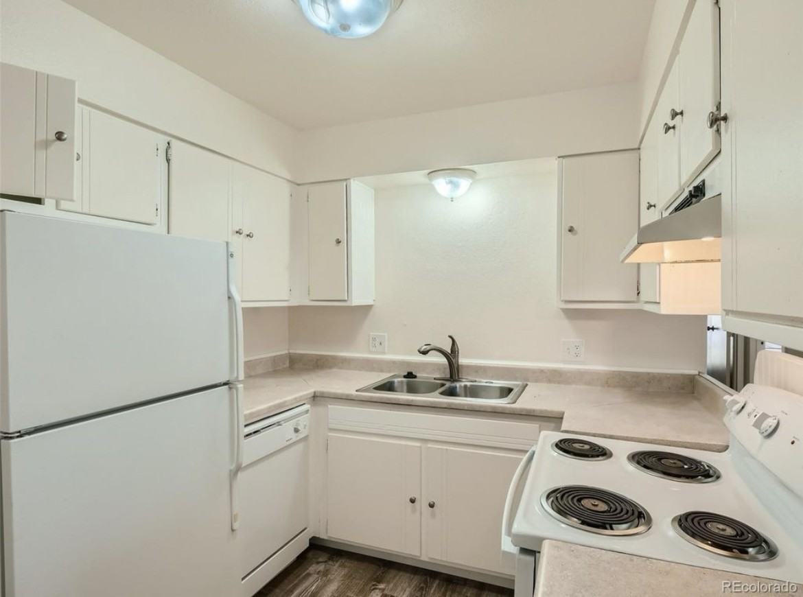 3041 Sumac St #1 - Photo 3 of 14