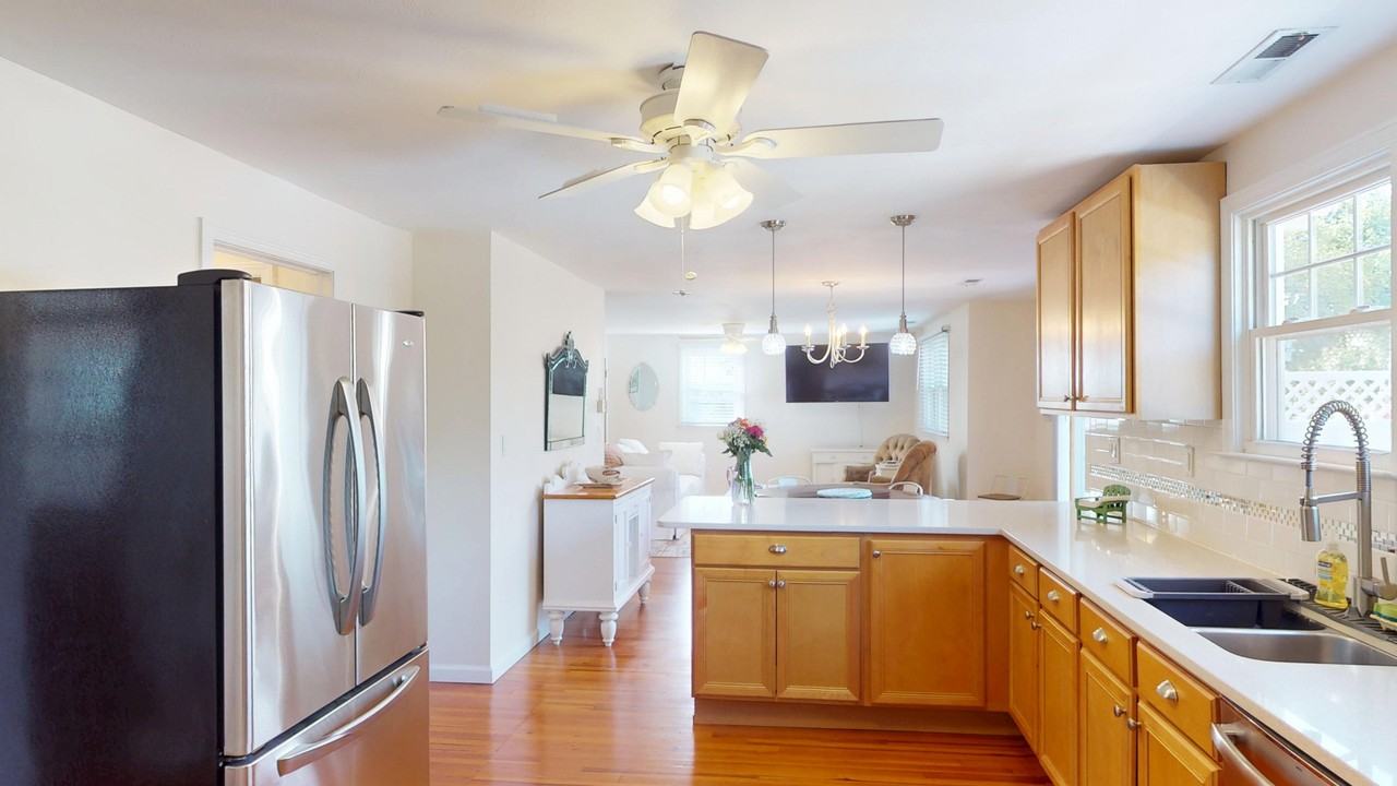 31 Quinnipiac Ave #2nd - Photo 7 of 20