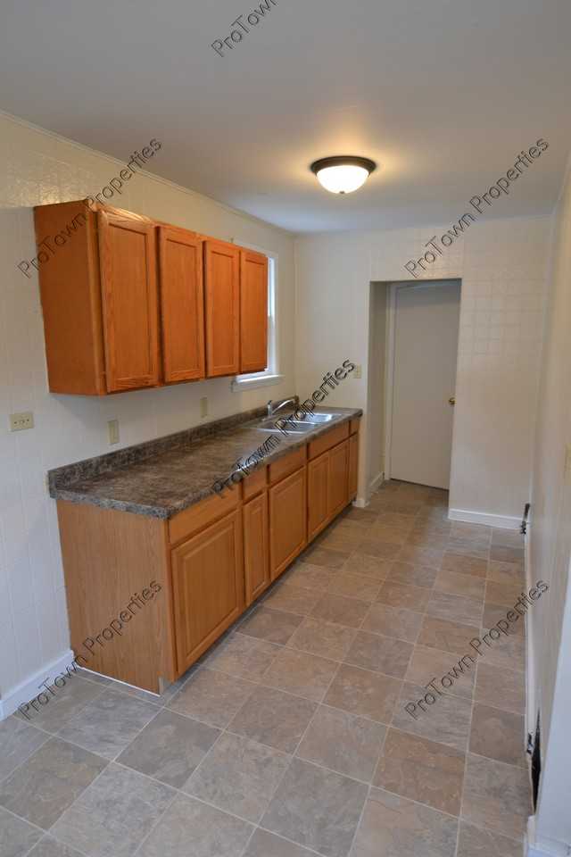 518 Elmwood Avenue - Photo 4 of 9