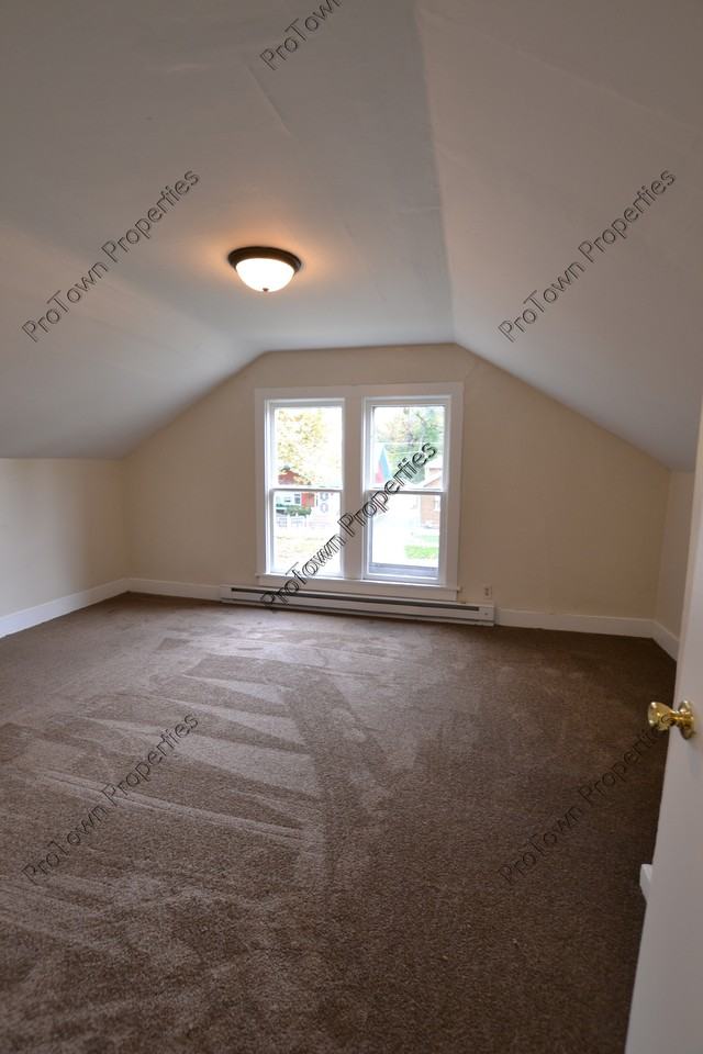 518 Elmwood Avenue - Photo 6 of 9