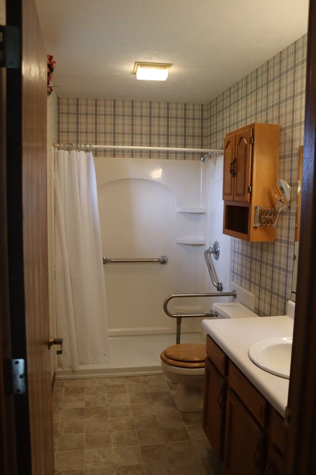 1953 Greenbrier Ave #NA - Photo 6 of 7