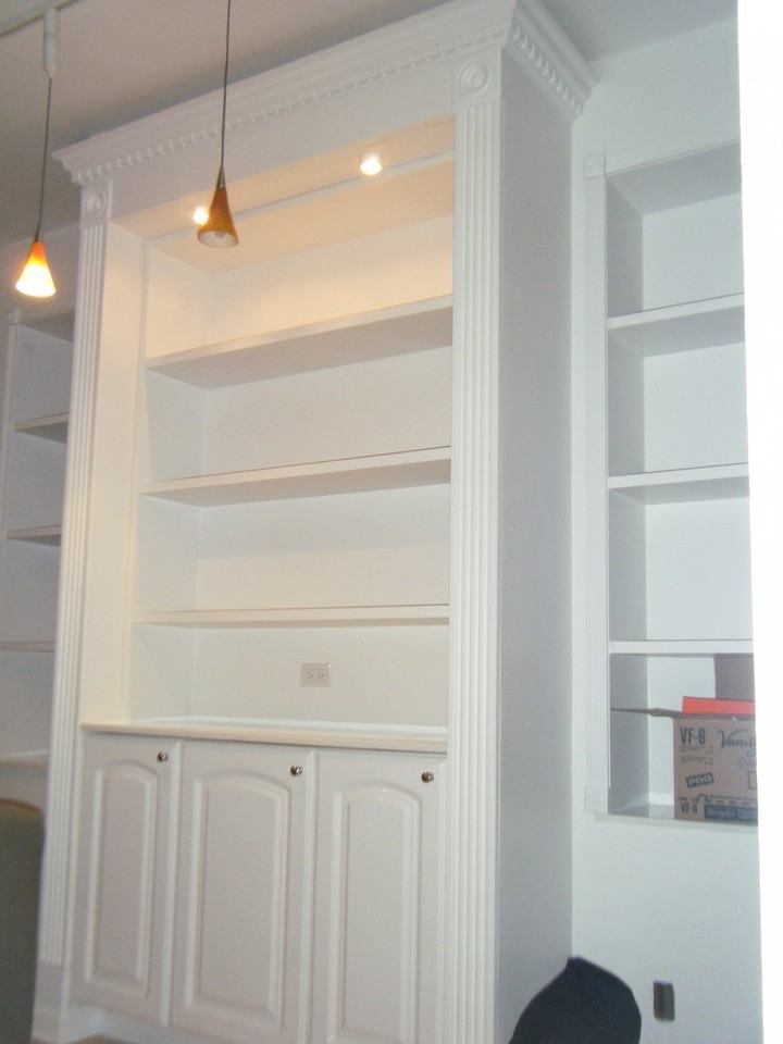 1728 N Hermitage Ave #1 - Photo 6 of 15