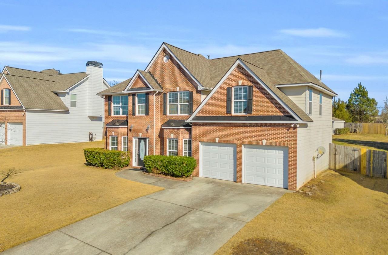 816 Kaitlyn Dr - Photo 4 of 50