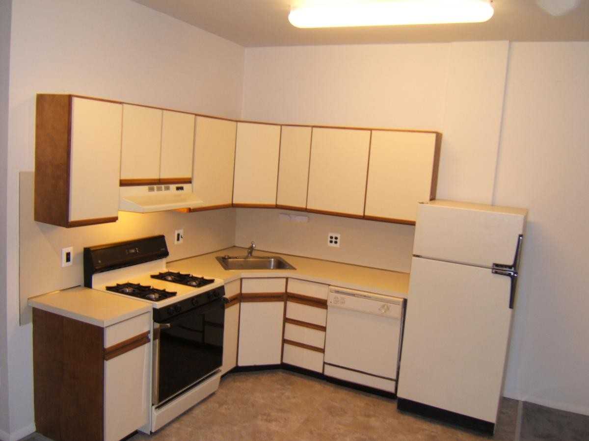 343 Queen St #1 - Photo 4 of 12