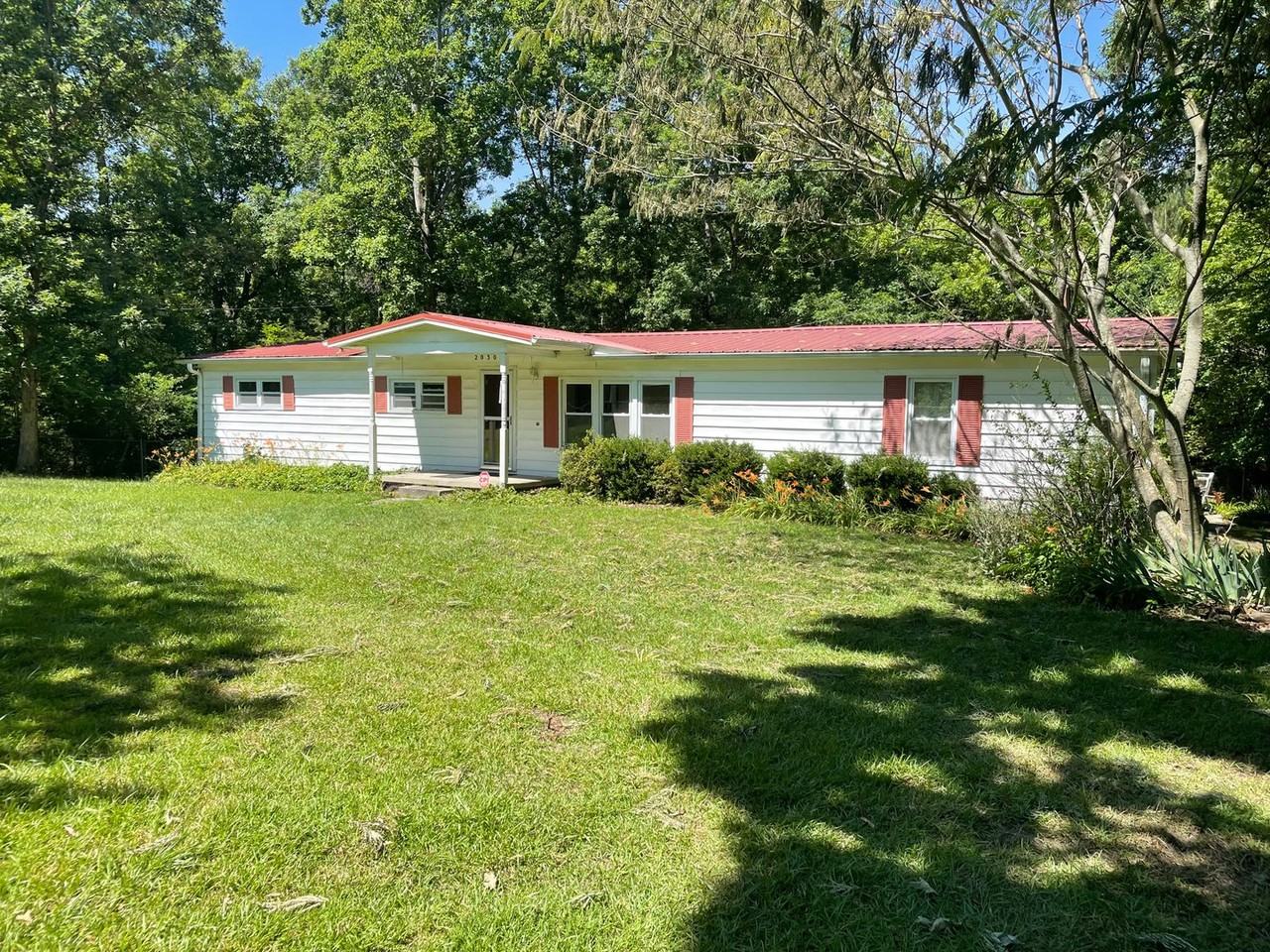 2030 Stewart Hutchens Rd - Photo 2 of 3