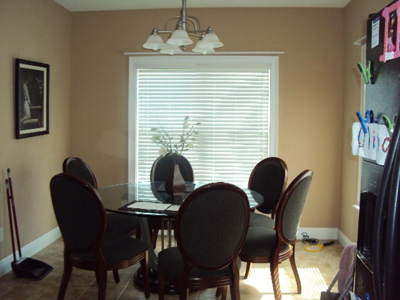 215 Thrasher Way - Photo 5 of 13