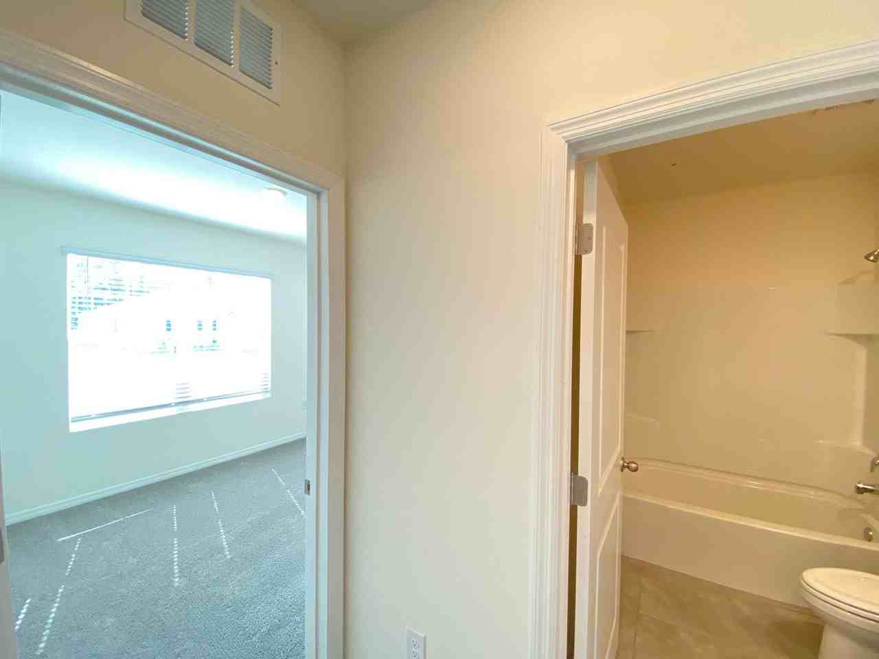 113 Hickory Course Loop - Photo 4 of 39