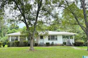 featured image of 1401 Heflin Ave W