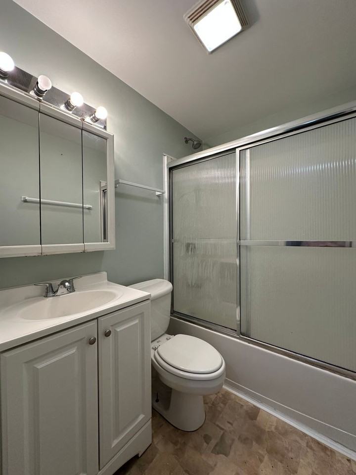 1202 Orchard Dr - Photo 5 of 7