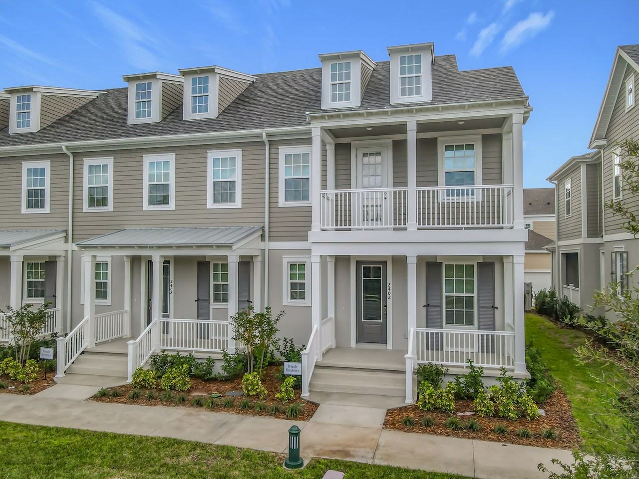 2402 Celebration Blvd - Photo 3 of 50