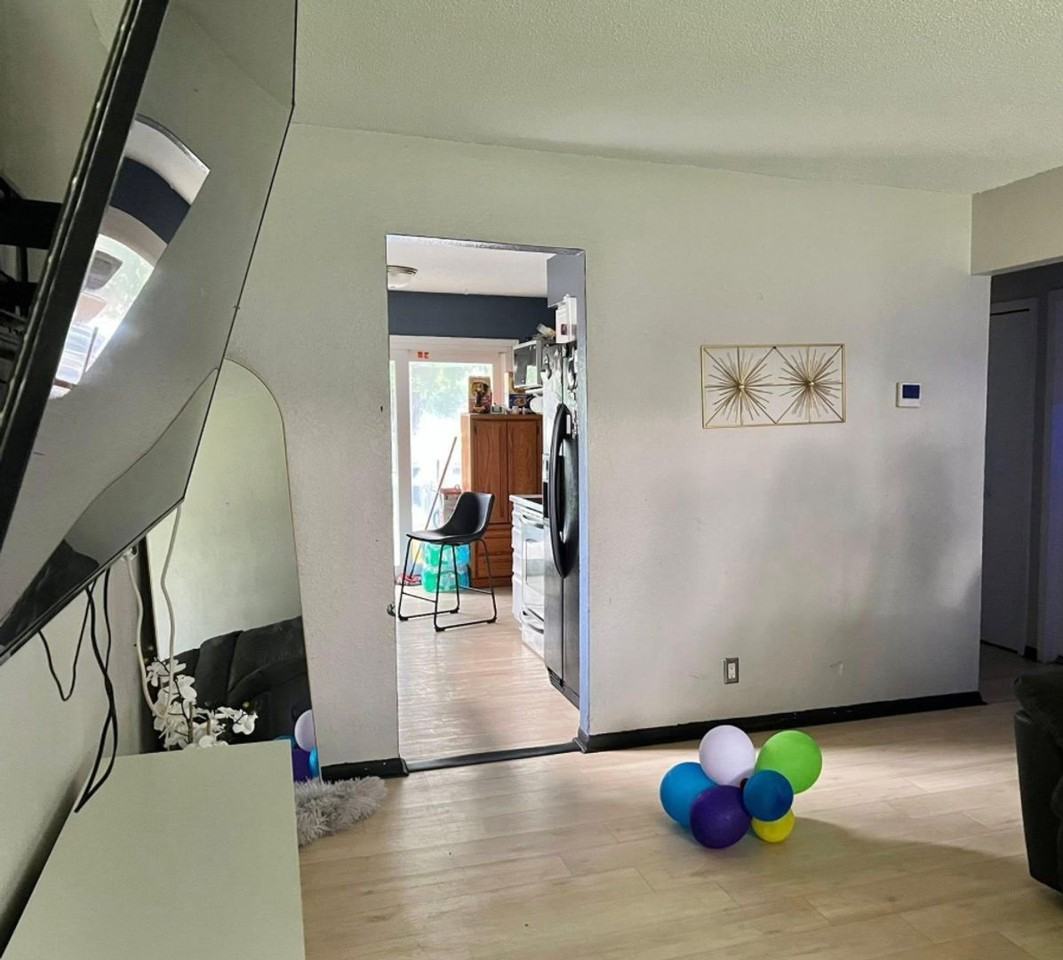 1672 Manton St - Photo 4 of 8