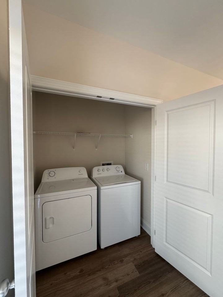 3260 Academy Dr #502 - Photo 4 of 12