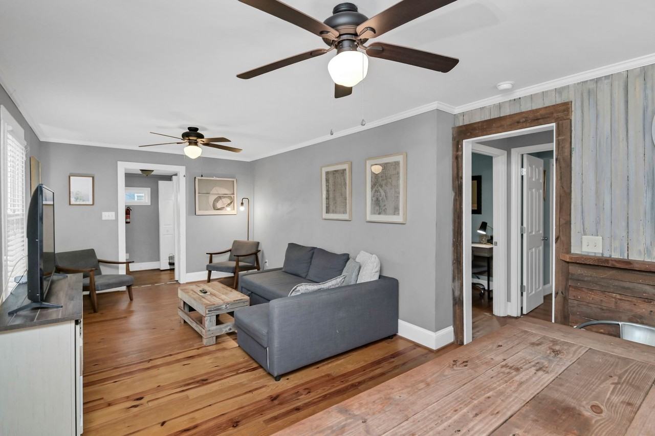 315 State St - Photo 5 of 38