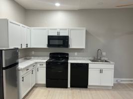 featured image of 114 E Franklin St #2