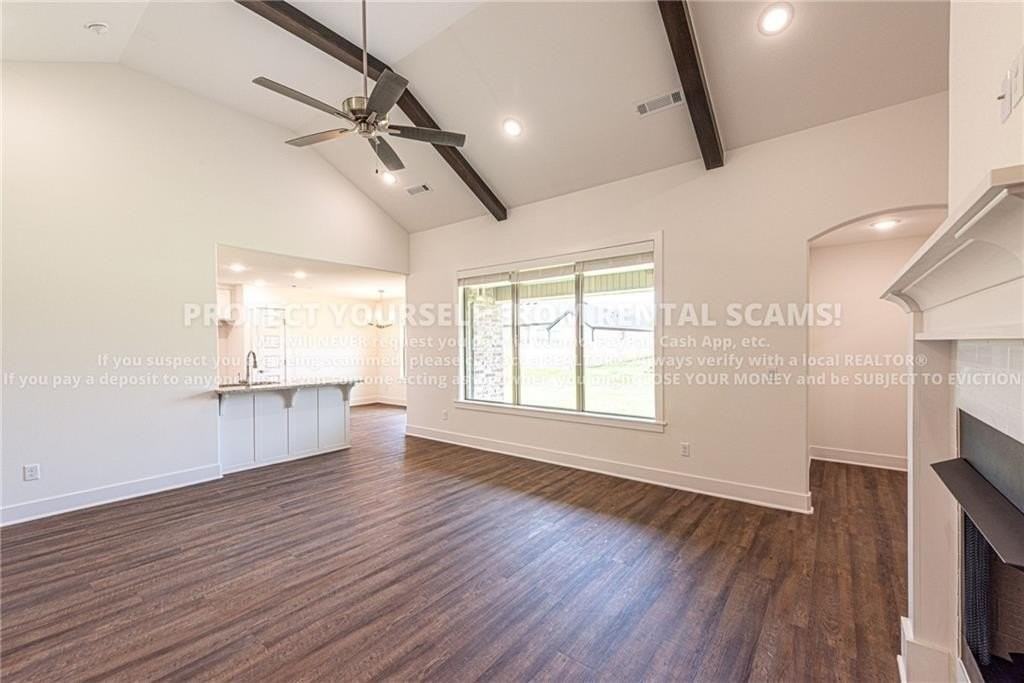 238 Pennsylvania Ave - Photo 3 of 18