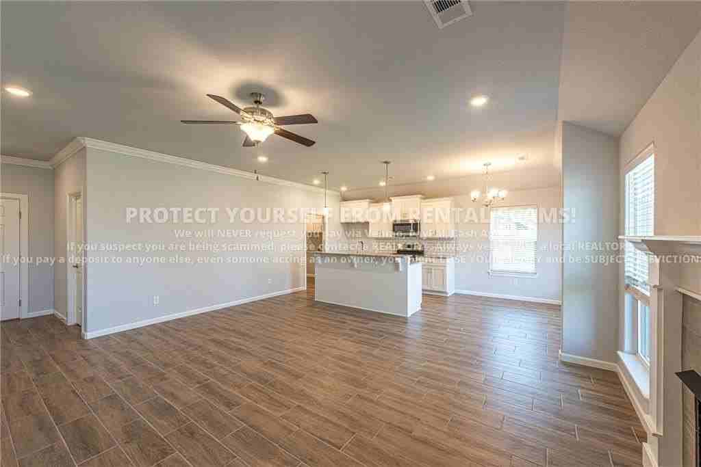 4812 W Monaco Bnd - Photo 5 of 19