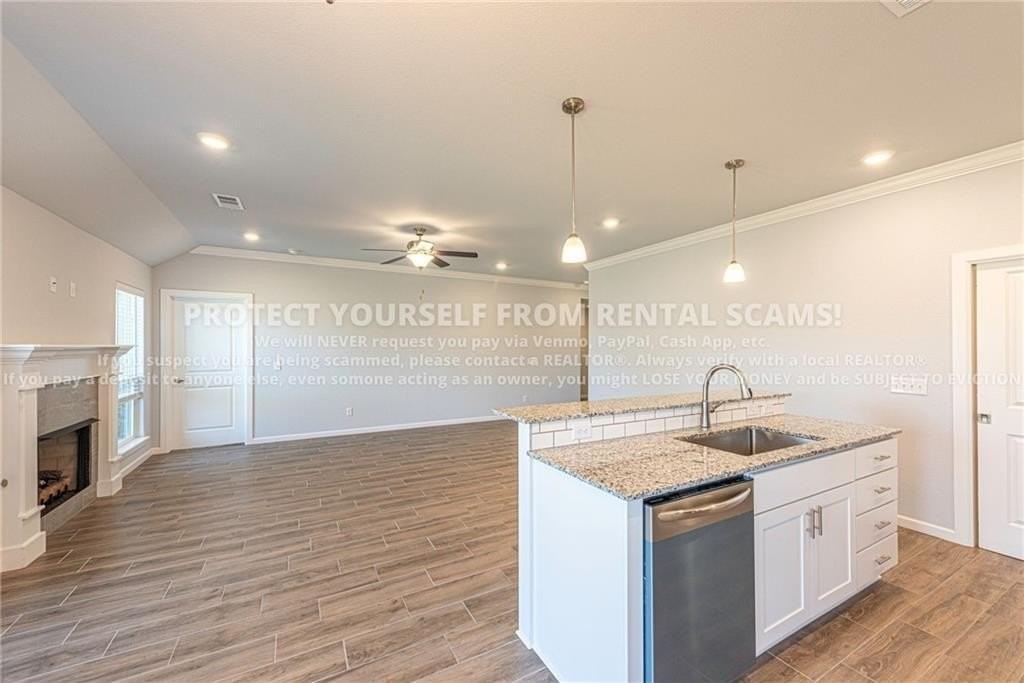 4812 W Monaco Bnd - Photo 7 of 19