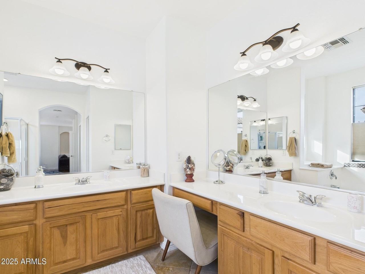 2326 W Sleepy Ranch Rd - Photo 7 of 27