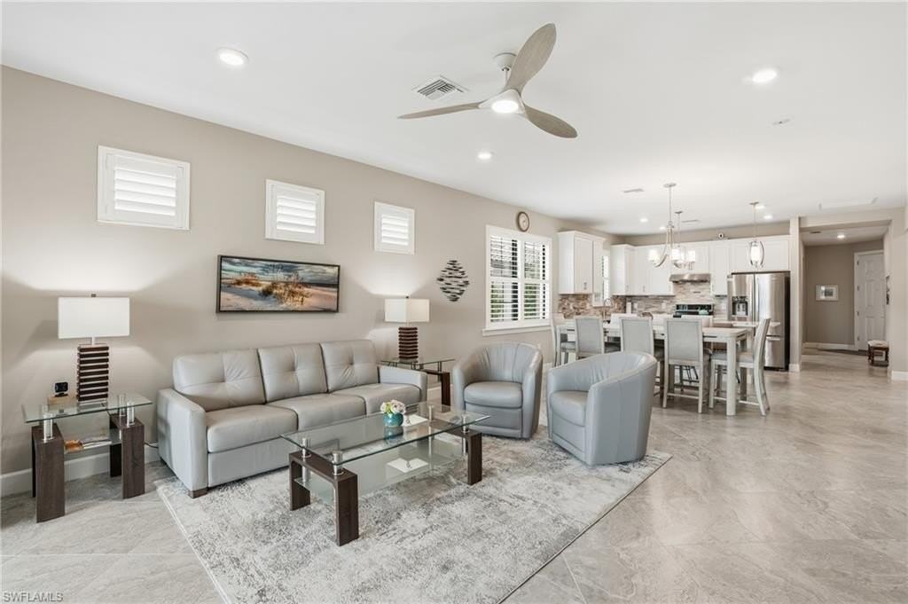 12361 Canal Grande Dr - Photo 5 of 50