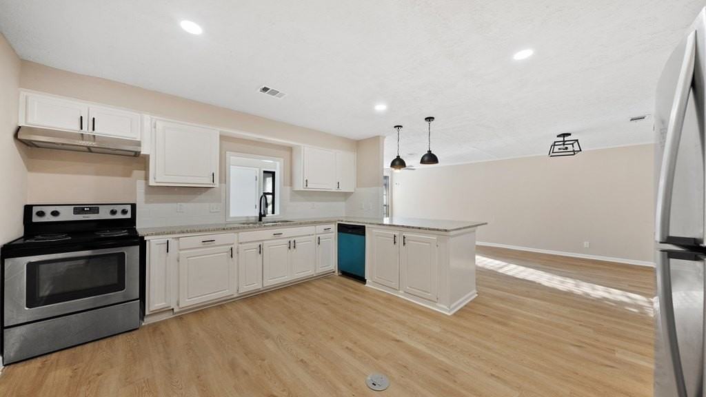 1404 Hunt Ave - Photo 6 of 23