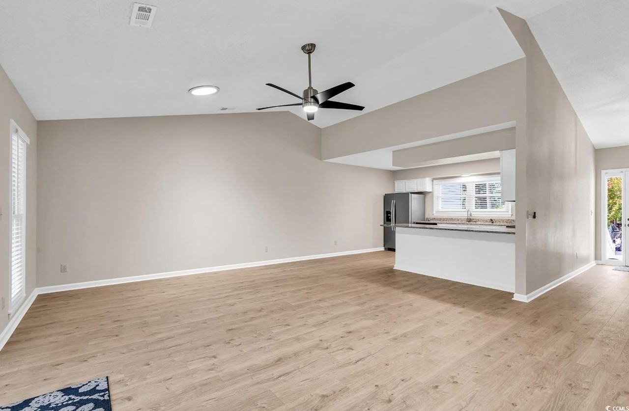 4339 Baldwin Ave - Photo 5 of 20