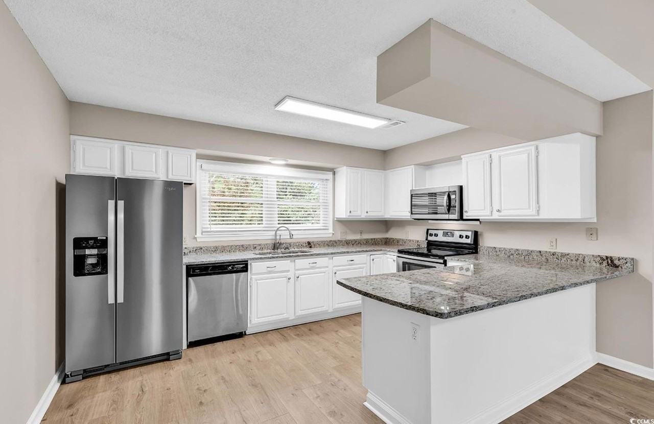 4339 Baldwin Ave - Photo 7 of 20