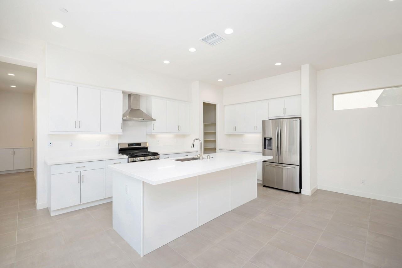 80422 Platinum Way - Photo 6 of 30