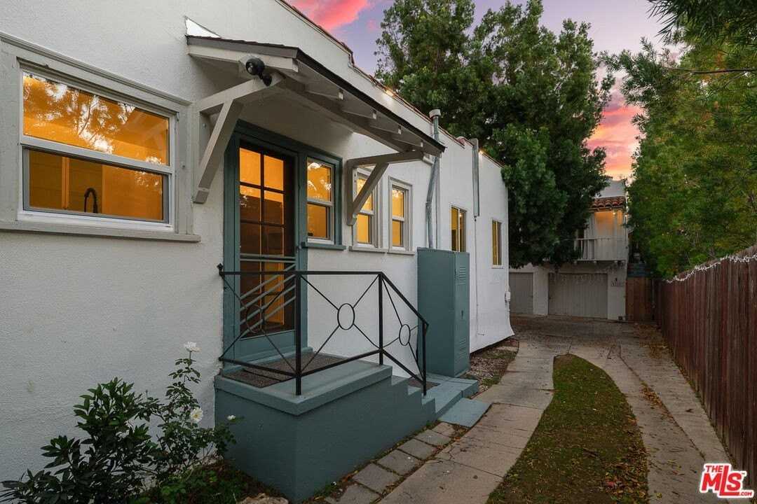 4316 Kingswell Ave - Photo 4 of 34