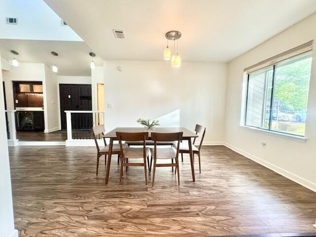 155 Gleneagles Dr - Photo 3 of 16