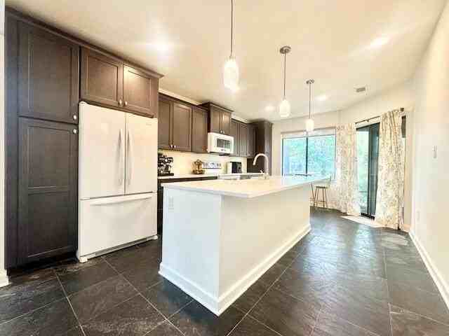 155 Gleneagles Dr - Photo 5 of 16