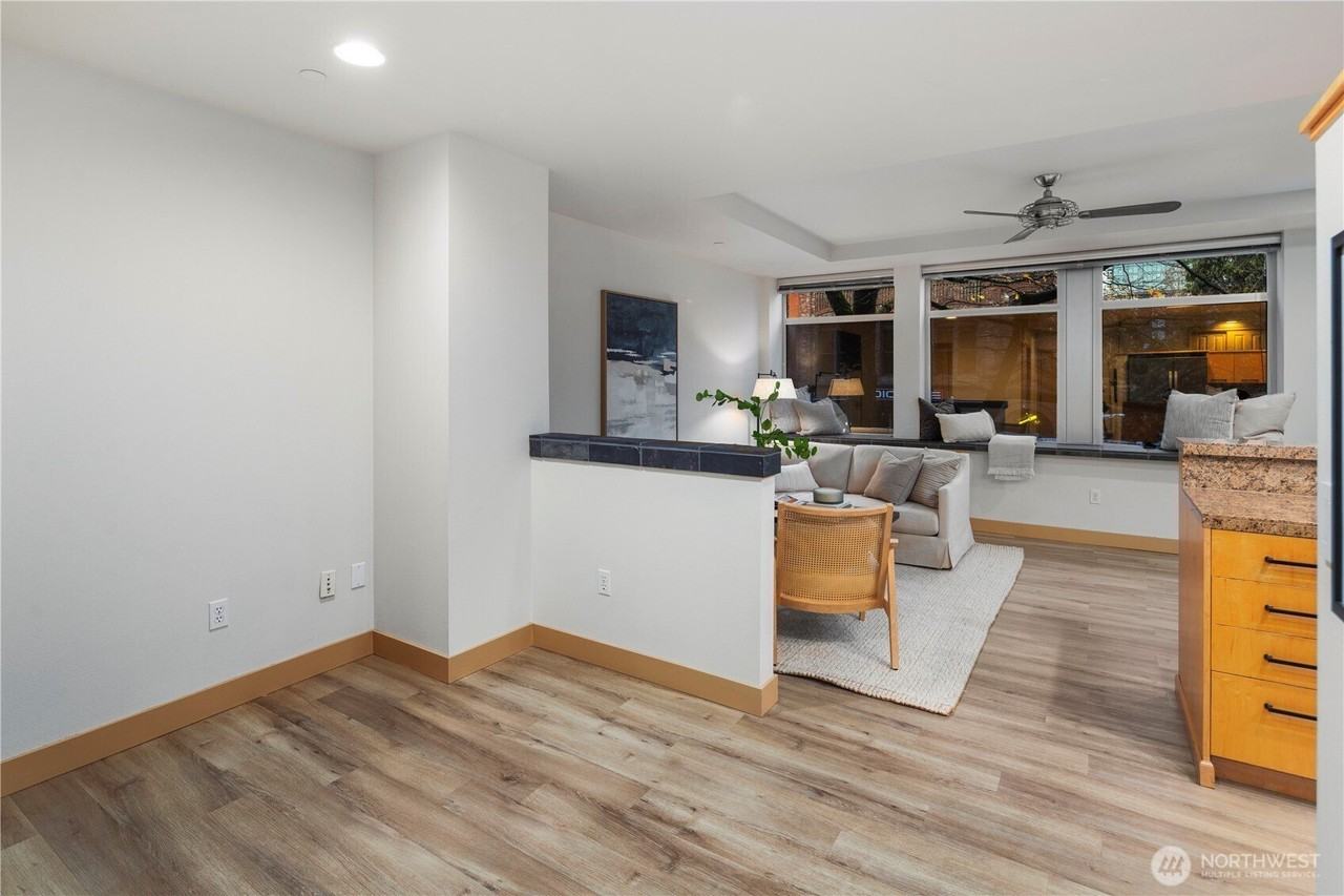 2319 1st Ave - Photo 5 of 28