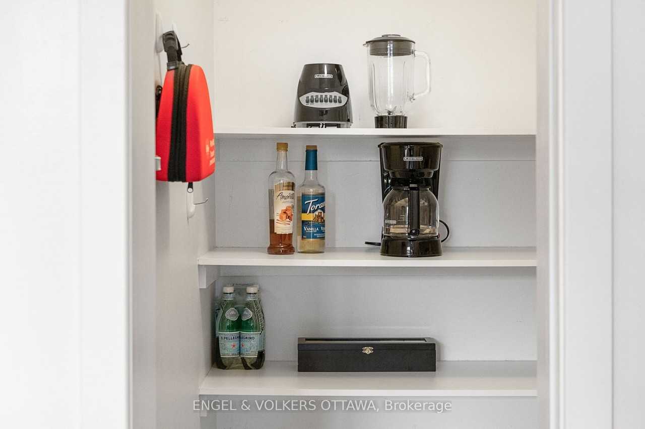 430 Markdale Terrace - Photo 6 of 17