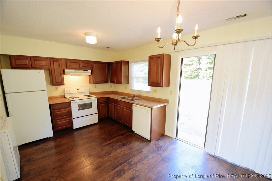 6637 Abbey Ln - Photo 5 of 12