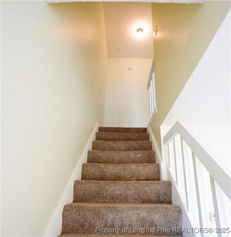 6637 Abbey Ln - Photo 7 of 12