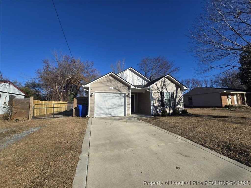 6722 Baldoon Dr - Photo 3 of 36