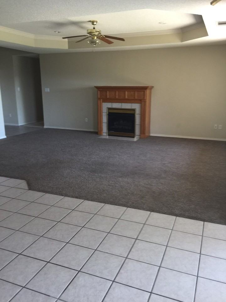 305 Northridge Dr #1 - Photo 3 of 10