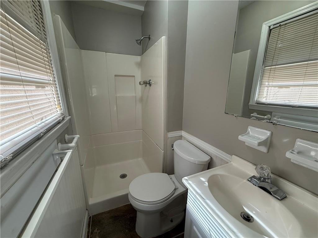 481 Woodland Dr - Photo 7 of 12