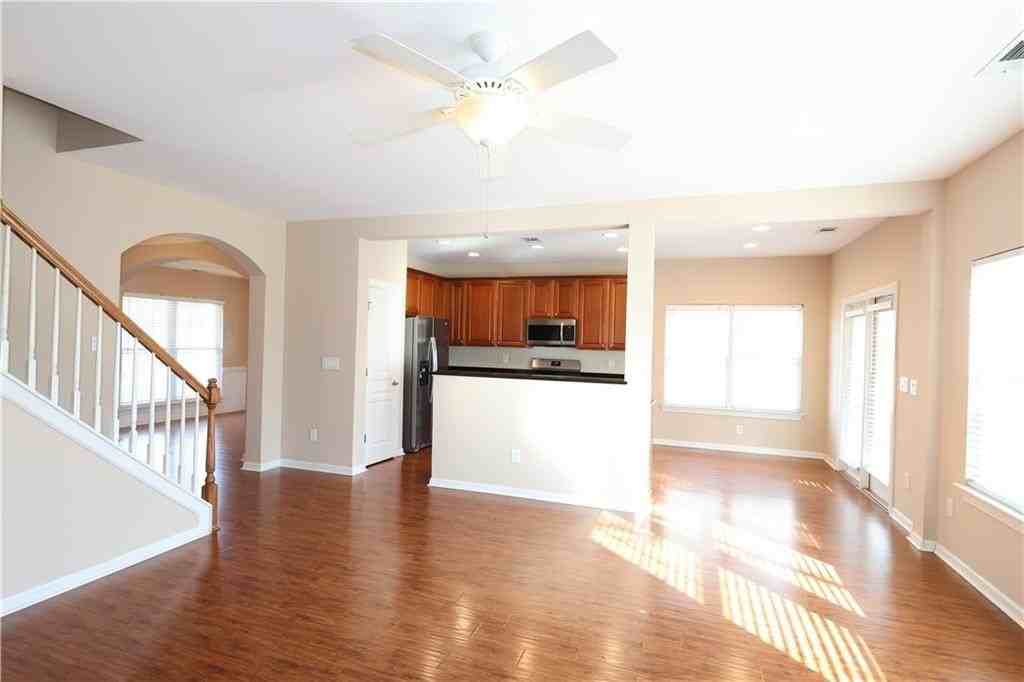 7711 Soaring Eagle Dr - Photo 7 of 35