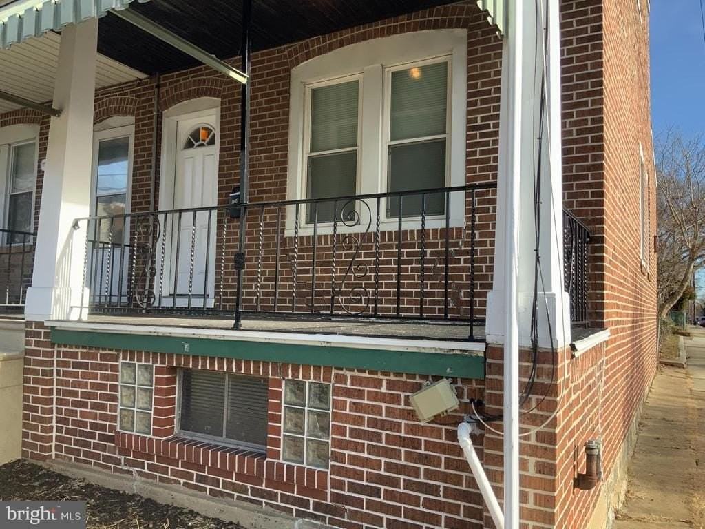 254 Cedar Ave - Photo 3 of 15