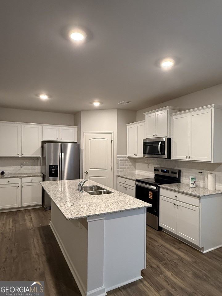 30 Rustin Rdg - Photo 2 of 12