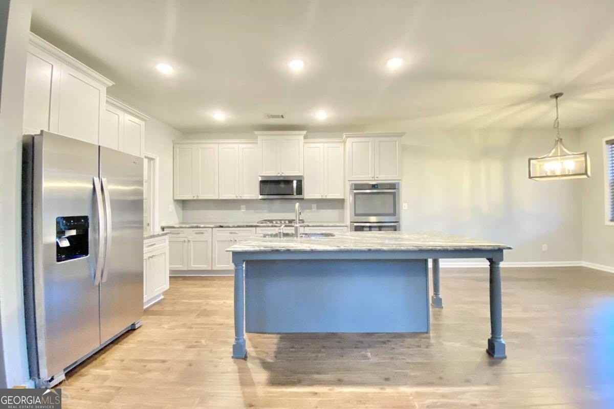 3343 Lavista Dr - Photo 2 of 15