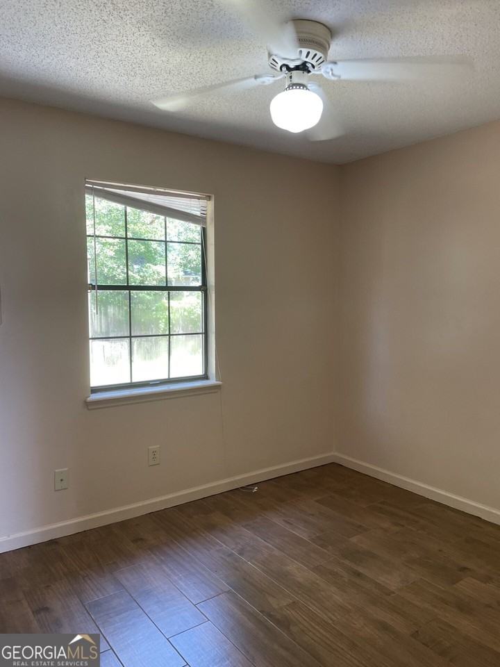 500 S Orange Edwards Blvd Apt B #B - Photo 5 of 15