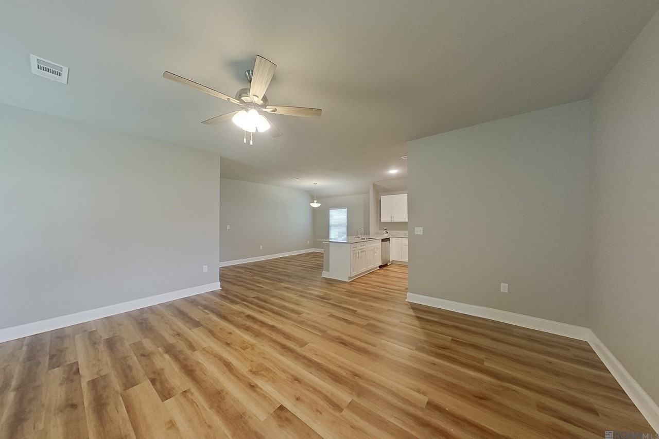 22877 Balsam Dr - Photo 6 of 31