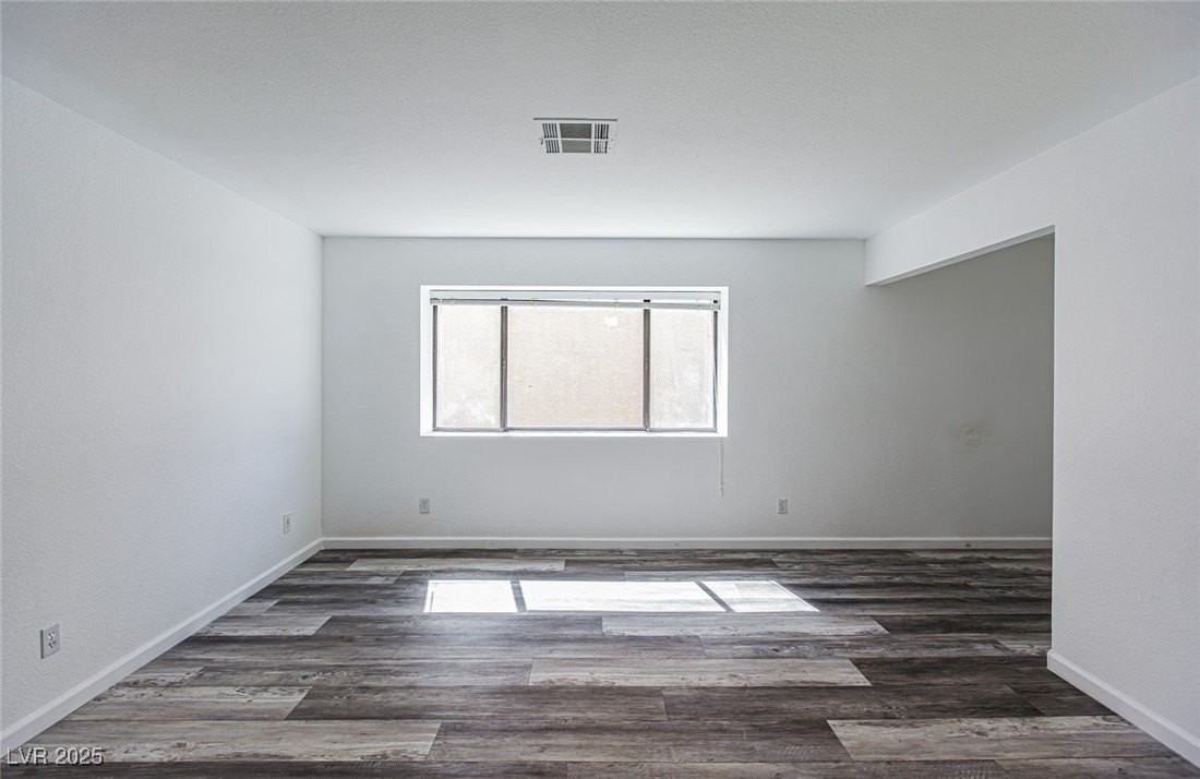 306 Lander Dr - Photo 4 of 30