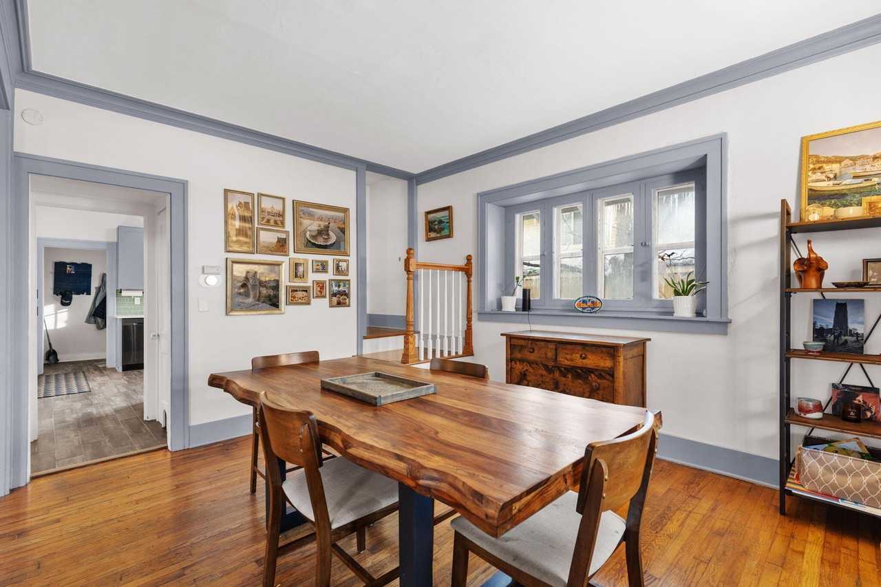 48 Fuller Ave Ne - Photo 7 of 29