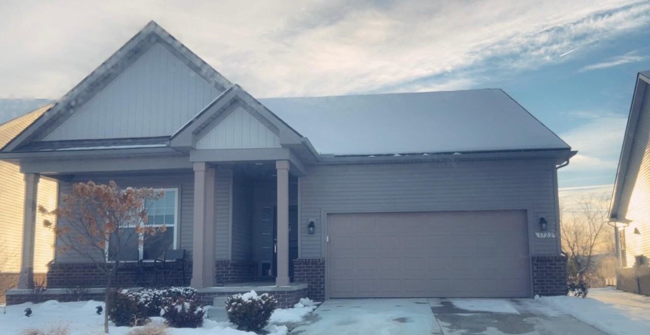 3722 Park Creek Ln - Photo 2 of 18