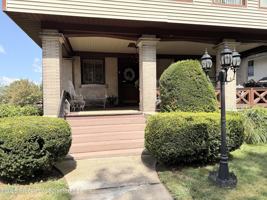 featured image of 629 Clay Ave Apt 1st #1stFL