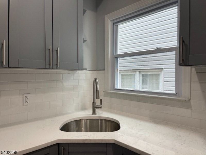 54 Mount Prospect Ave #2 - Photo 4 of 25