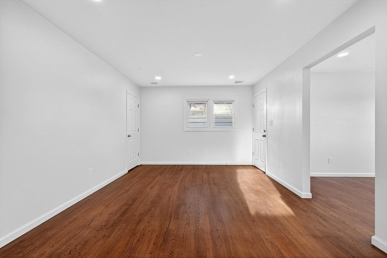 269 Schuyler Ave #2 - Photo 5 of 21